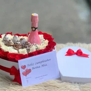 Caja con rosas, fresas con chocolate y JP Chenet
