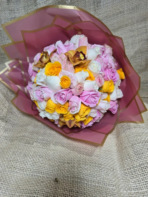 Bouquet de rosas surtidas