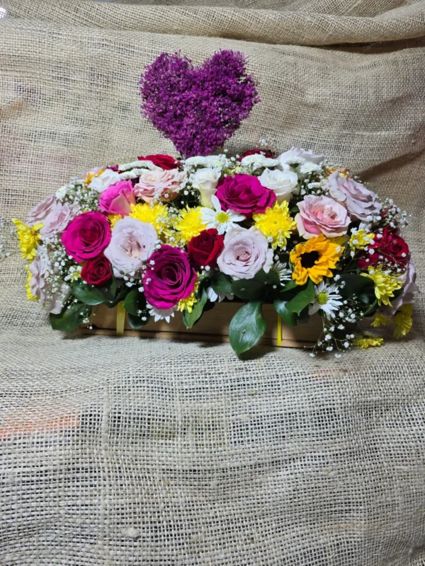 Arreglo floral con flores surtidas