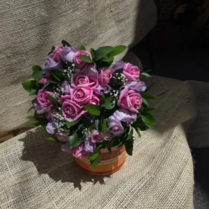 Matera con rosas